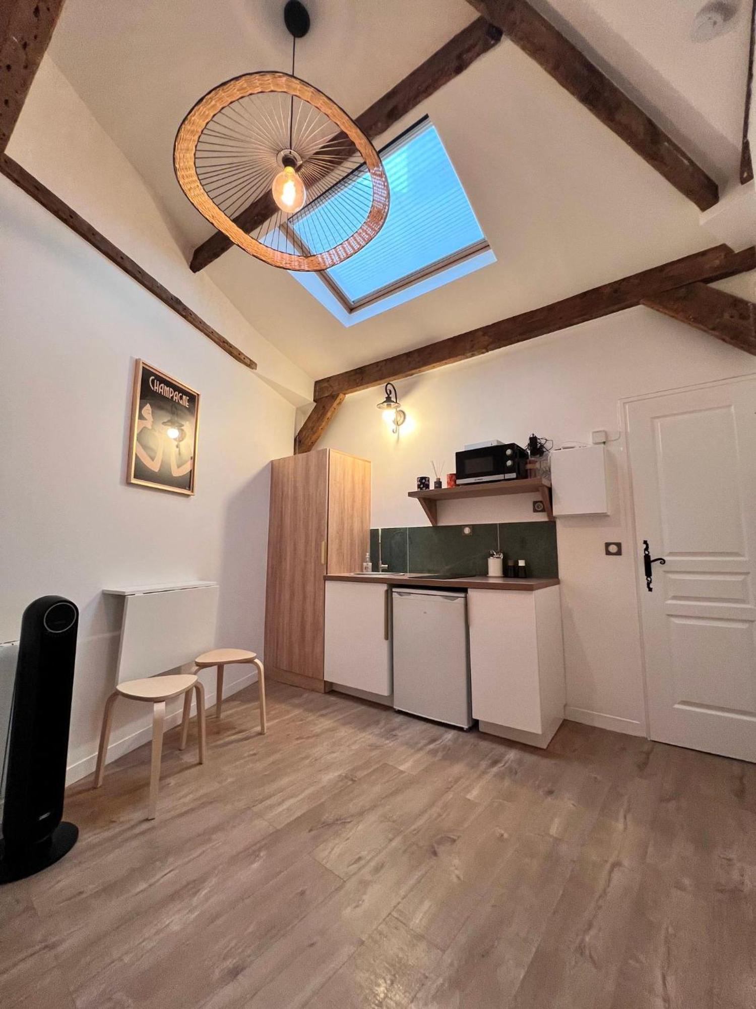 Apartment So Link - 75004 Marais District Paris